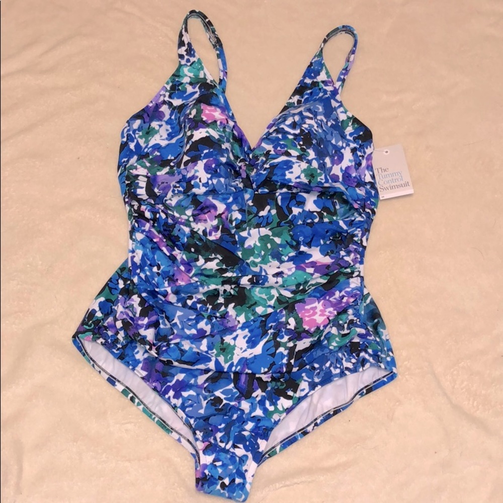 New Womens Size 20 Swimwear Tummy Control